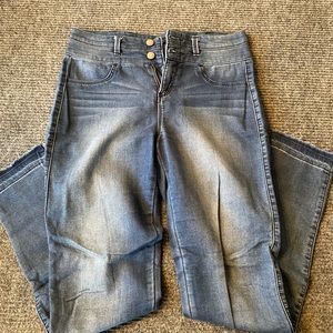 Women’s jeans